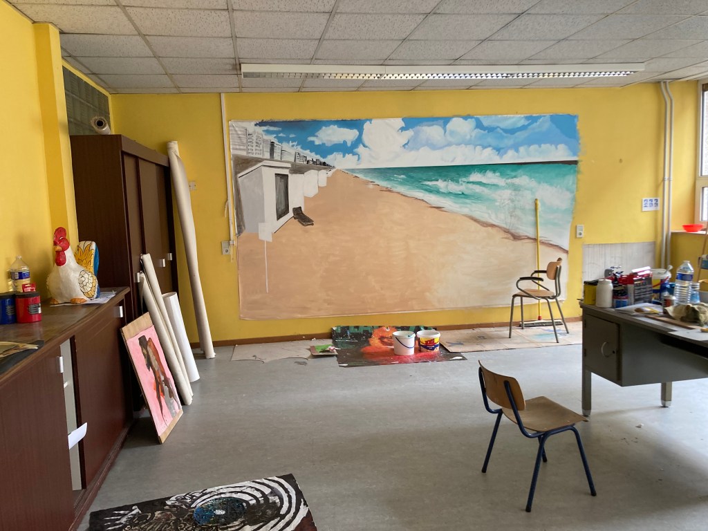 The artist collective Bilia Na Biso was invited by Hipotetis to set up their studio in its building in the center of Brussels.